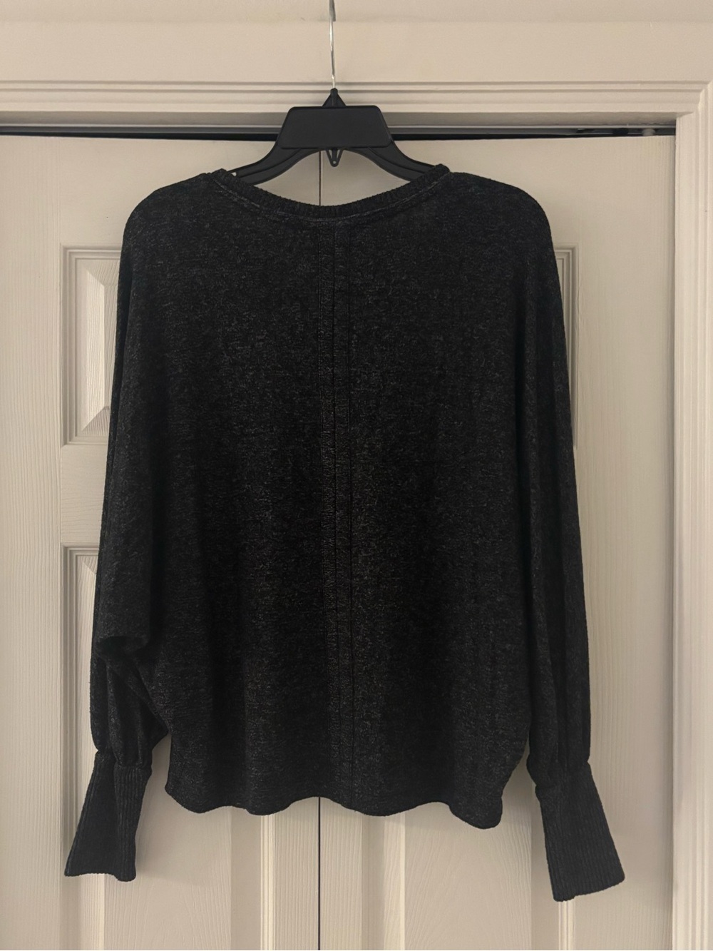 ANTHROPOLOGIE Charcoal Gray V-Neck Dolan Sleeve Sweater - Picture 10 of 12